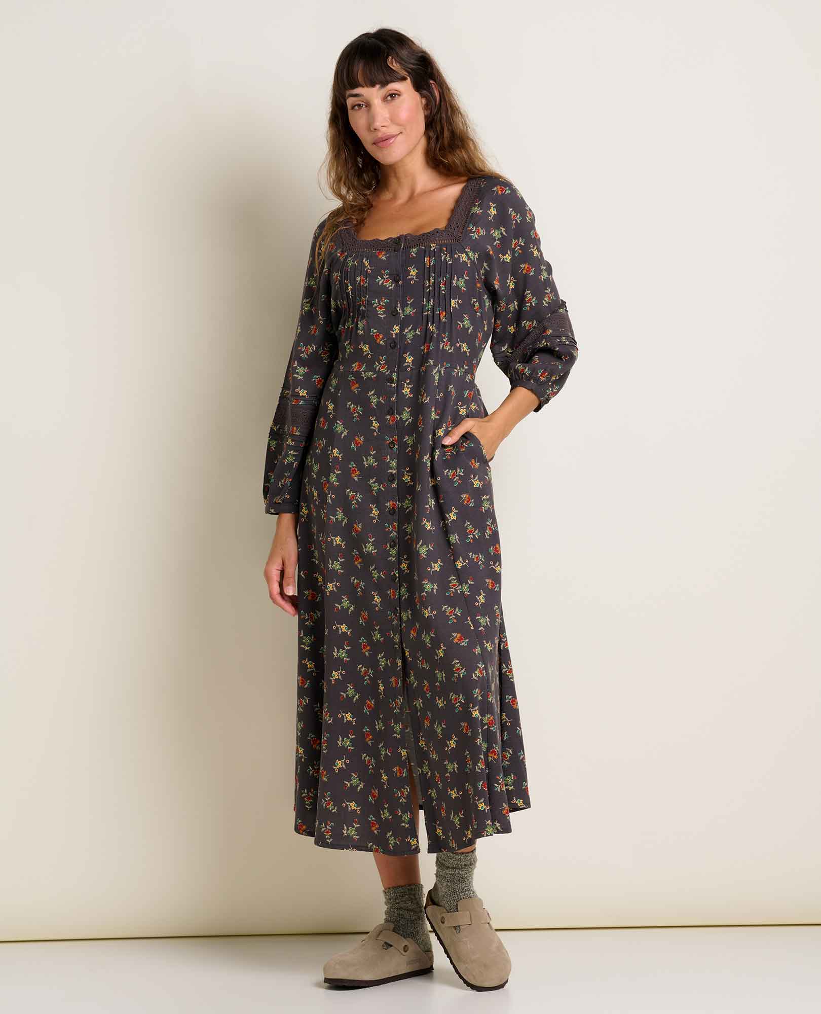 Toad & Co Manzana Square Neck Long Sleeve Dress - Soot Graphic Print - XL Toad & Co Manzana Square Neck Long Sleeve Dress - Soot Graphic Print - XL