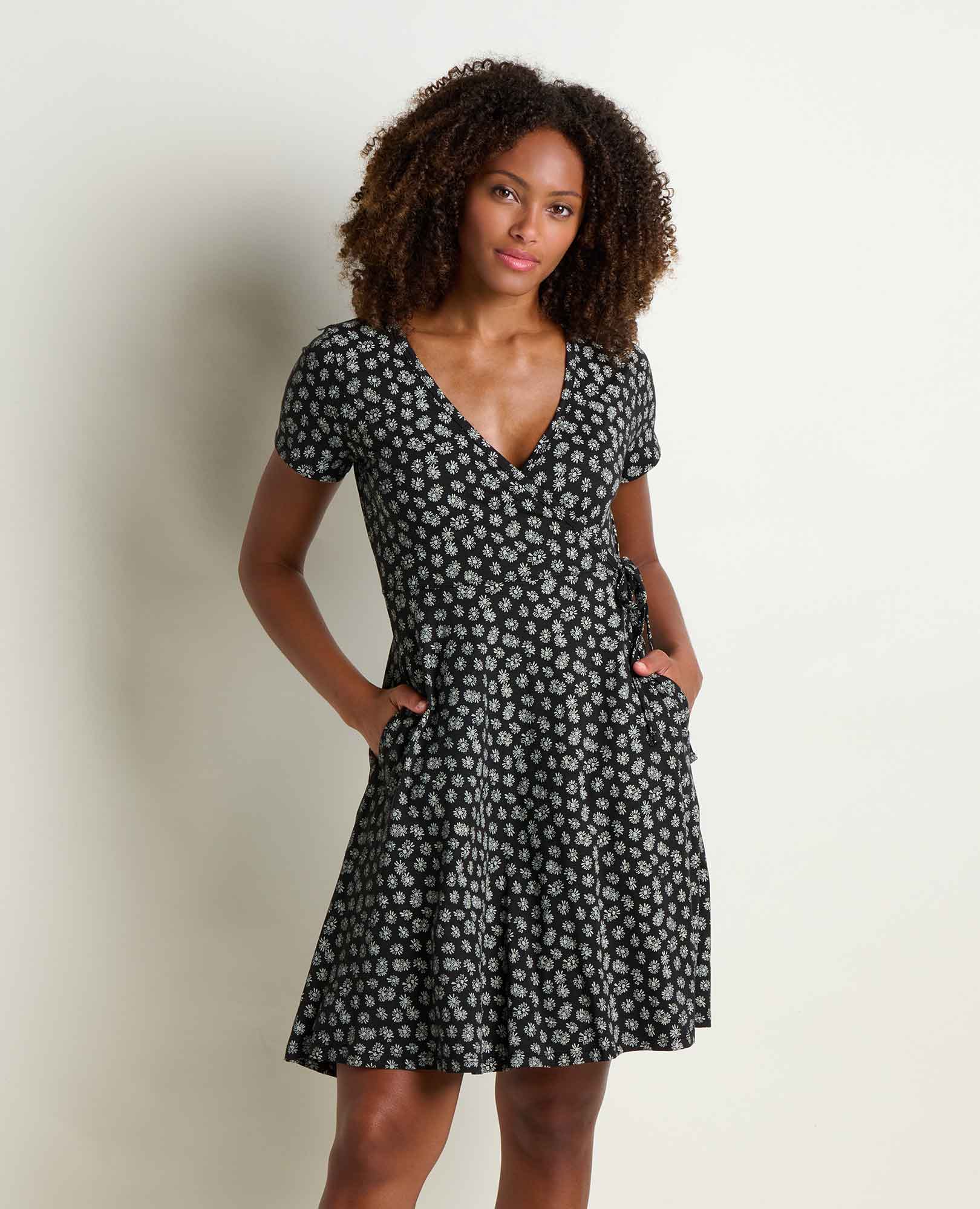 Freesia Wrap Dress Black and Salt Print / S Freesia Wrap Dress Black and Salt Print / S