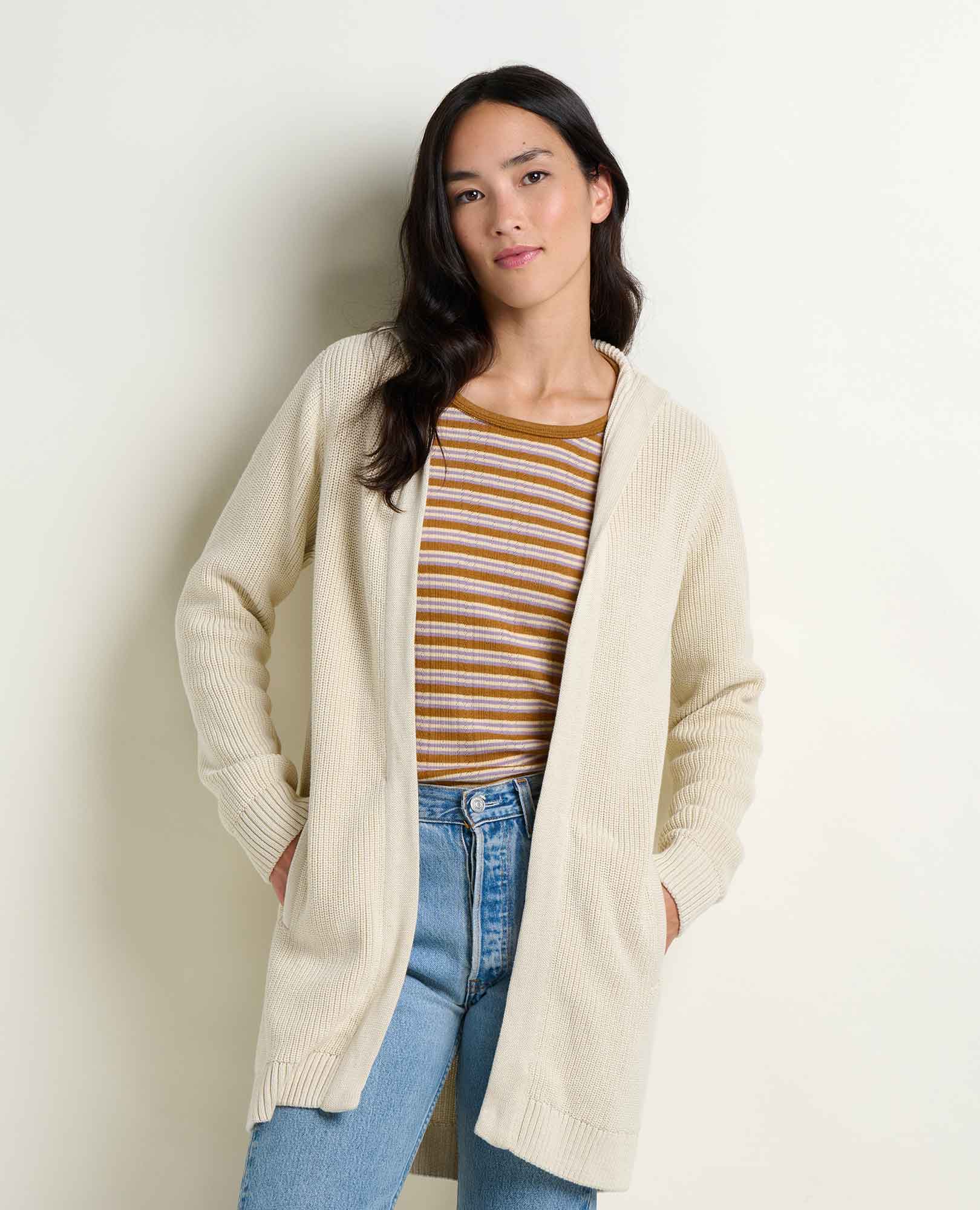 msg:Collette is 5'9 ½" and is wearing a size small.