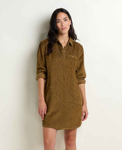 msg:Collette is 5'9 ½" and is wearing a size small.