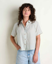 msg:Rayana is 5'9" and is wearing a size small.