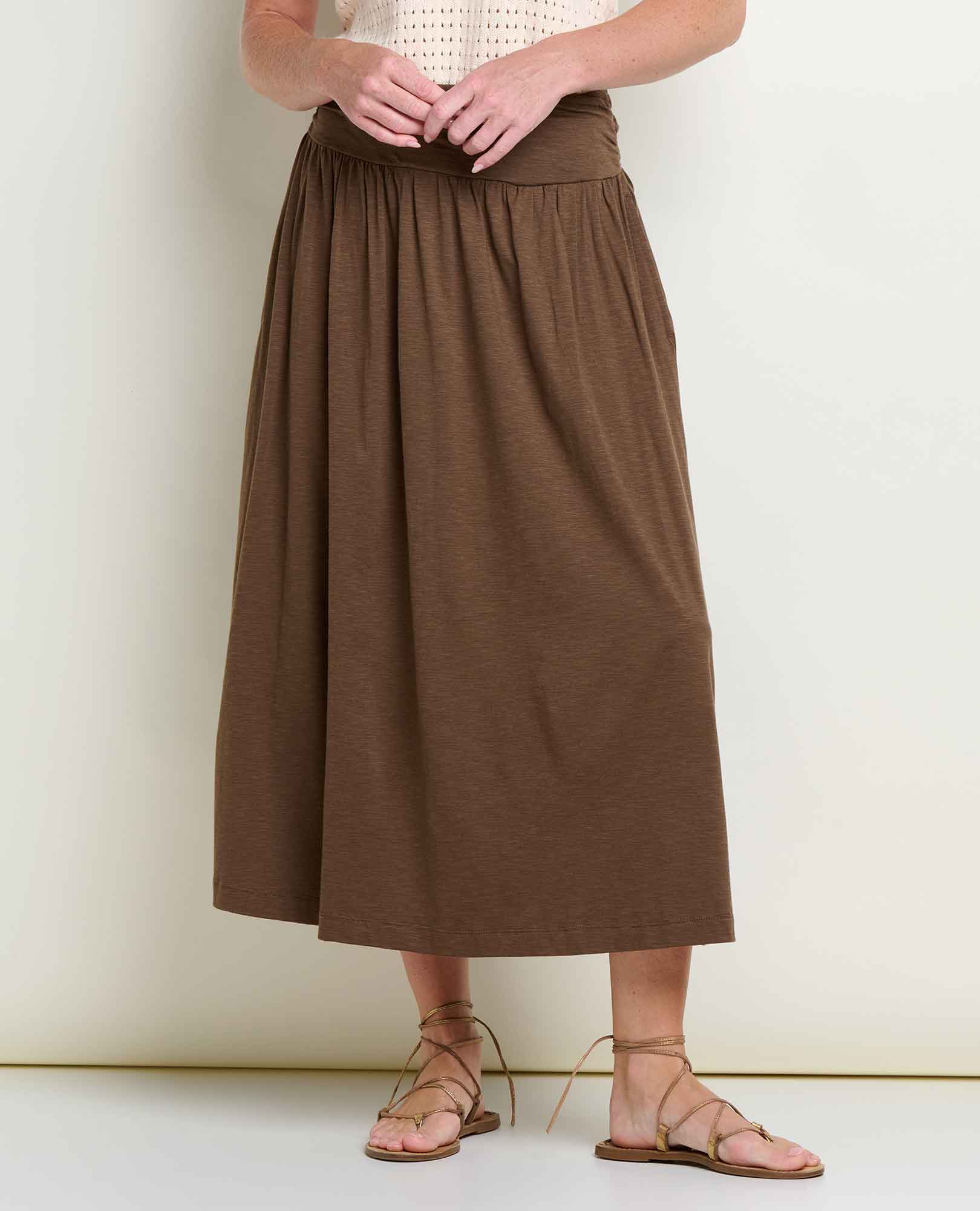 msg:Kristen is 5'8 1/2" and is wearing a size small.