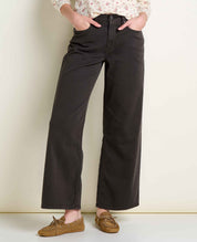 msg:Chloe is 5'10" and is wearing a size 6.
