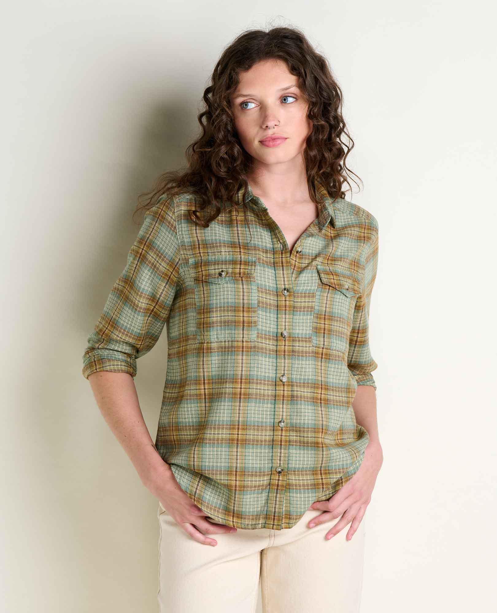msg:Chloe is 5'10" and is wearing a size small.