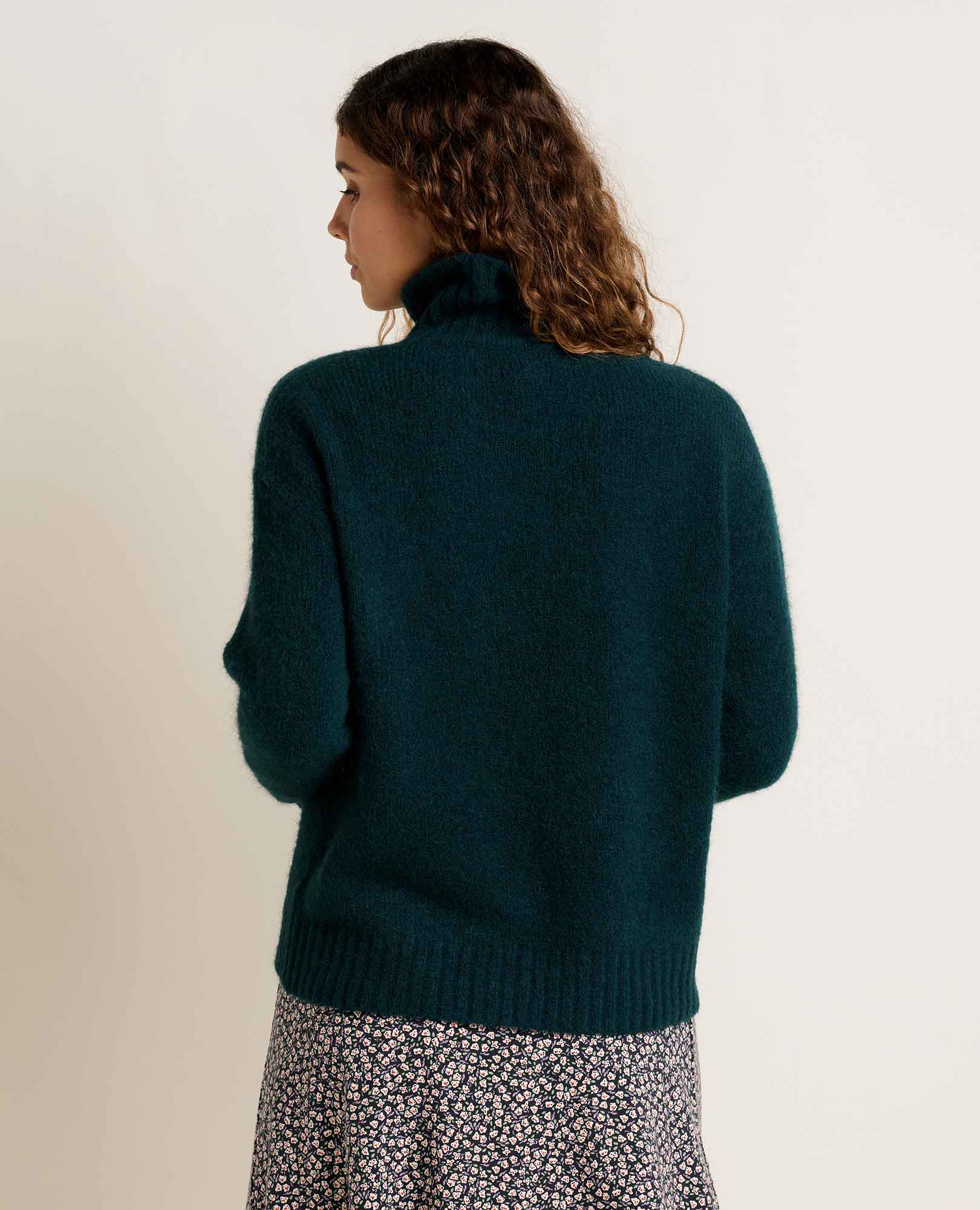 Toddy T-Neck Sweater