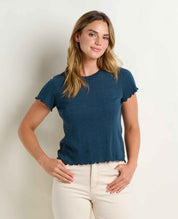 msg:Savanna is 5'9 ½" and is wearing a size small.