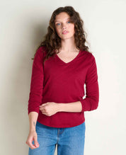 msg:Chloe is 5'10" and is wearing a size small.