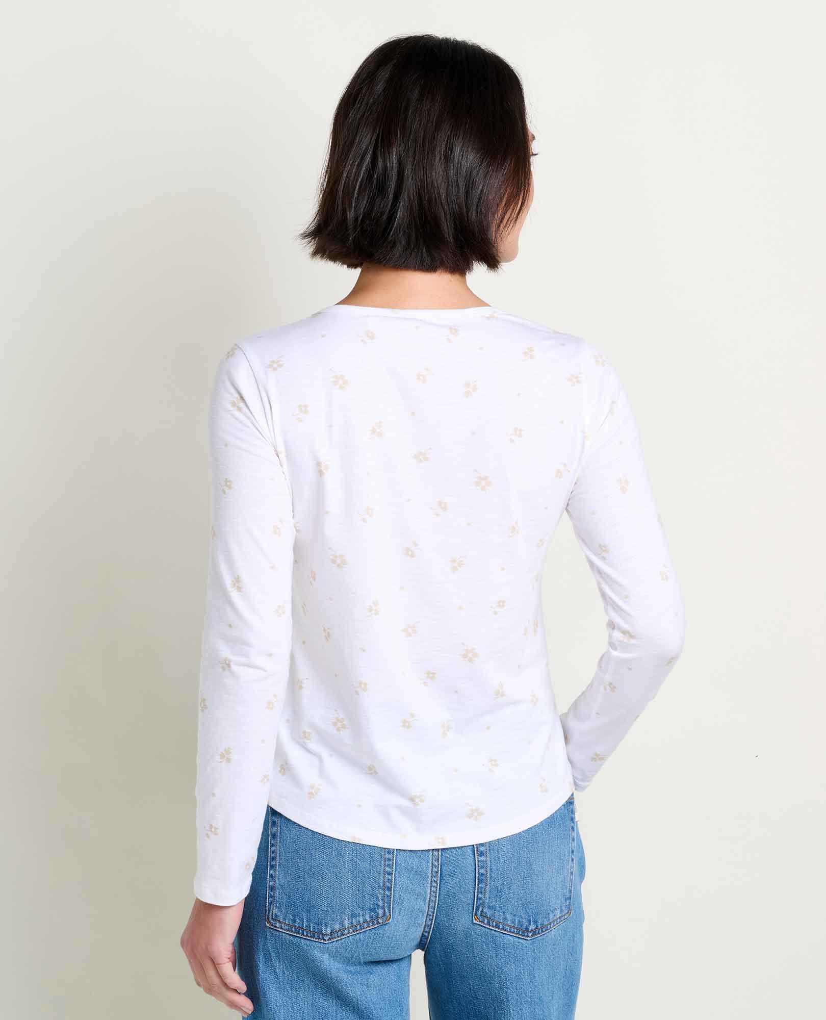 T1241033-True_White_Print-2.jpg