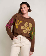 msg:Moe is 5'8" and is wearing a size small.