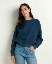 msg:Collette is 5'9 ½" and is wearing a size small.