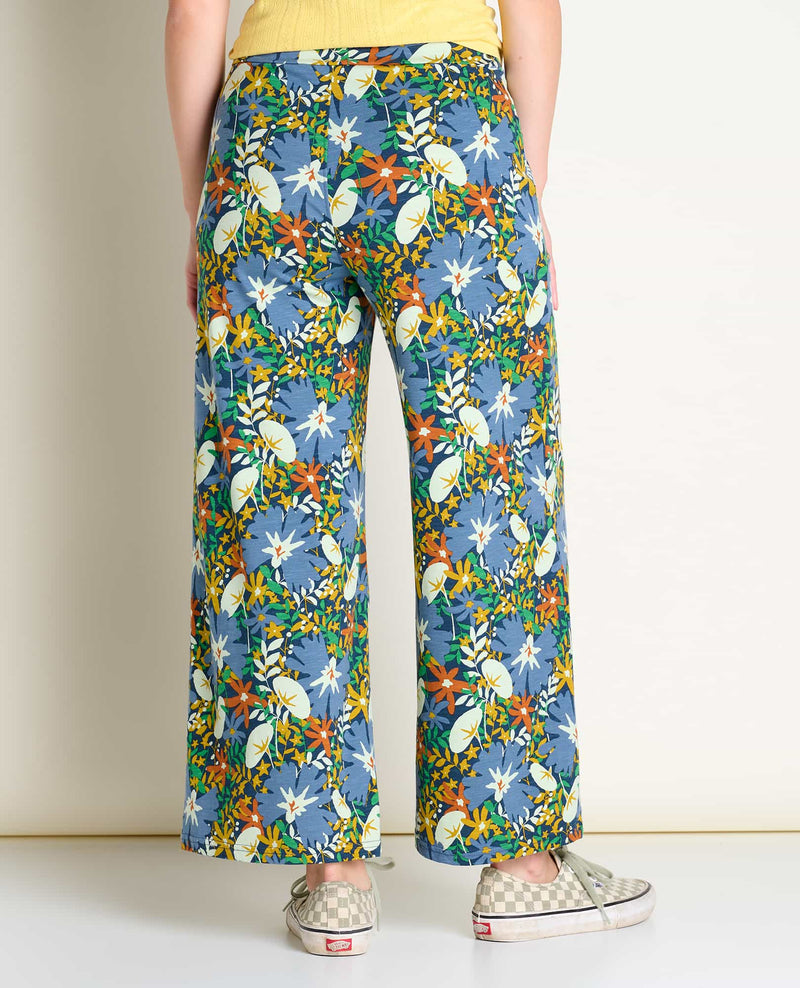 L'AGENCE Lillian Wide-Leg Pant in Yellow Multi Tiger Floral Jungle