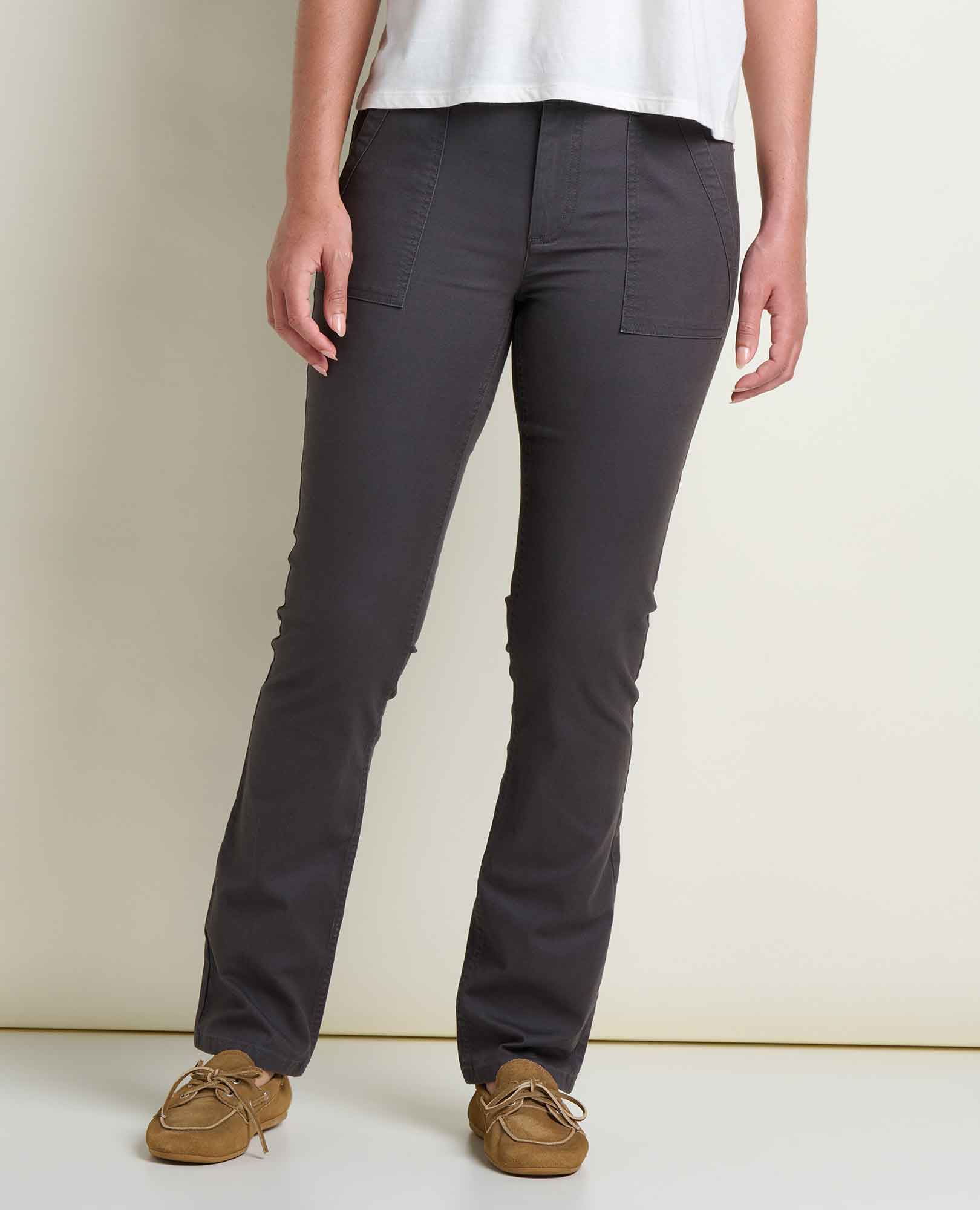msg:Rayana is 5'9" and is wearing a size 6.
