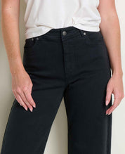 Women's Balsam Cutoff Jean