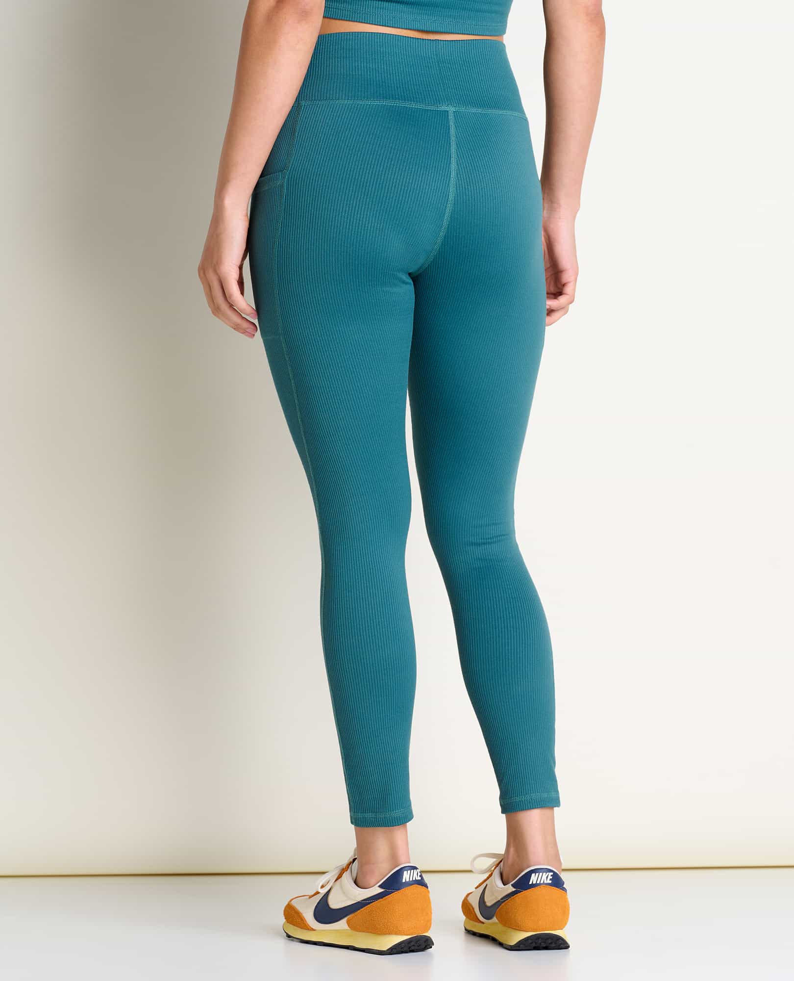 Suntrail 7/8 Ribbed Leggings | by Toad&Co
