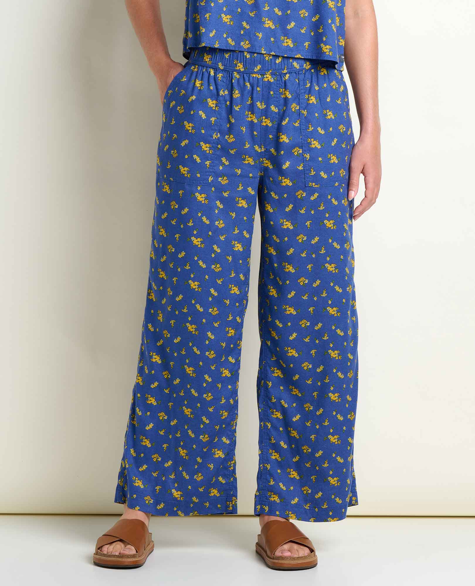 Toad and Co Taj hemp Tencel wide-leg pant on model, river print