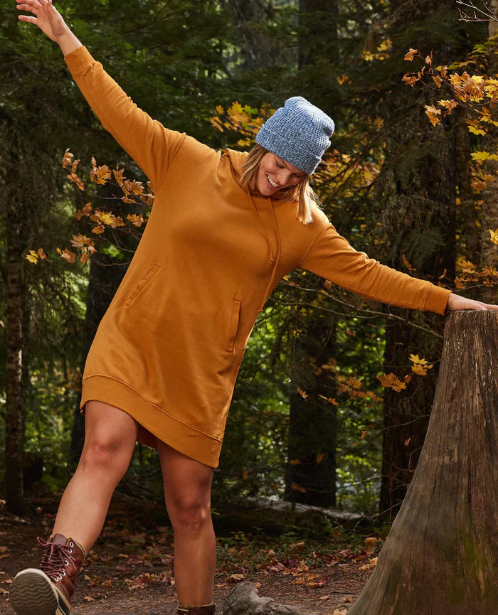 <p>A tunic length cozy sweatshirt, heaven. Who doesnt want to be cozy and covered?!?!</p>