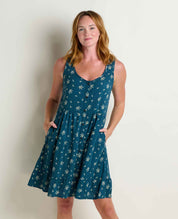 msg:Kristen is 5'8 1/2" and is wearing a size small.