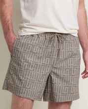 Men's Boundless Pull-On Short