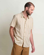 msg:Beau is 6'0" and is wearing a size medium.