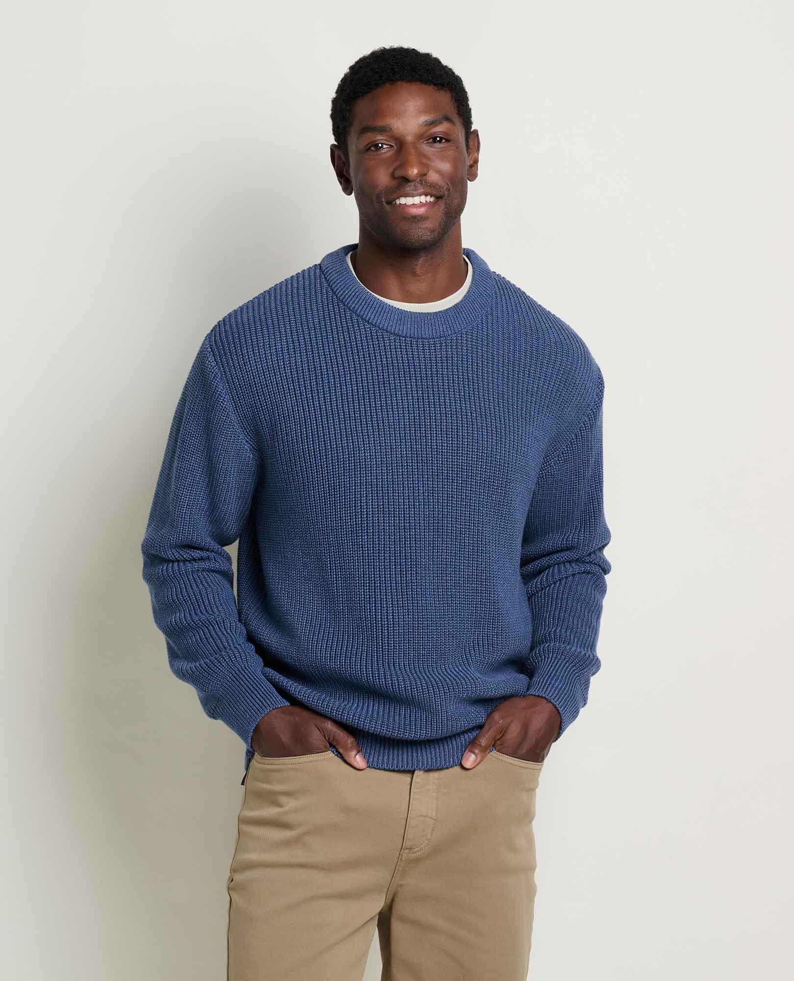 msg:Jamal is 6'2" and is wearing a size medium.