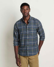 msg:Jamal is 6'2" and is wearing a size medium.